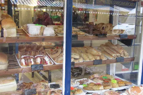 Lillys Patisserie And Bistro photo 3